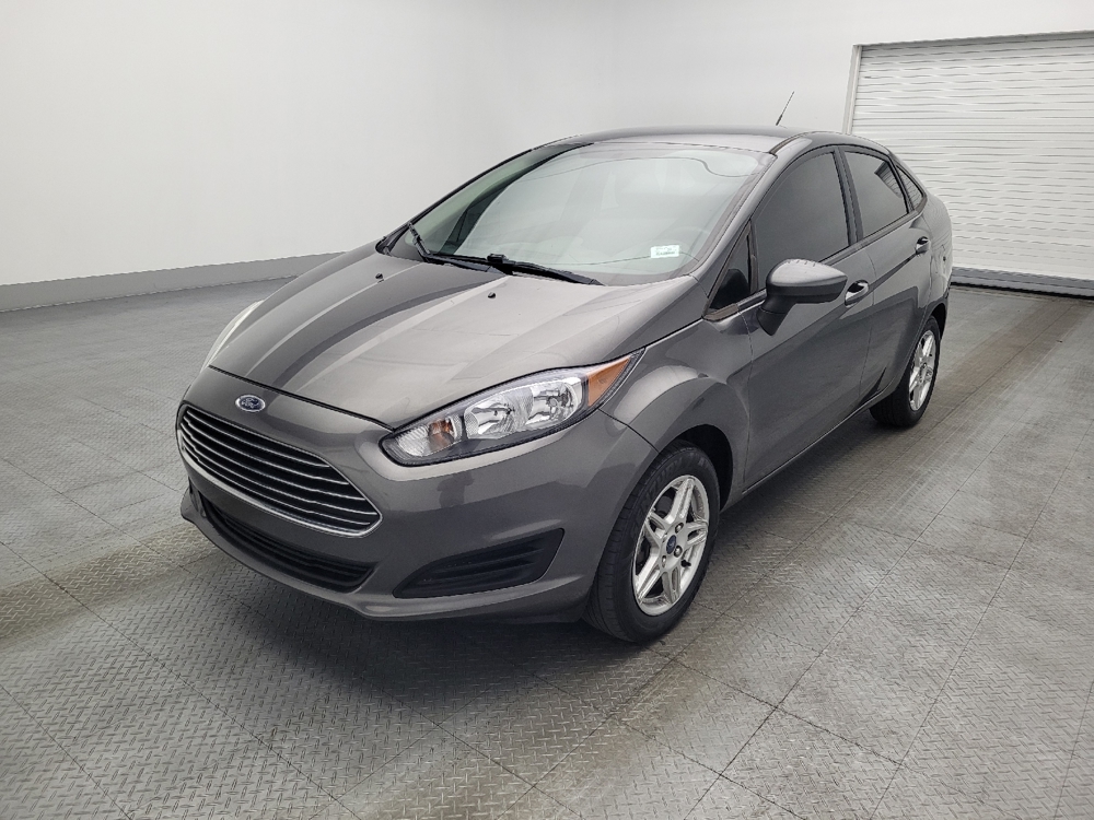 2019 Ford Fiesta SE's photo