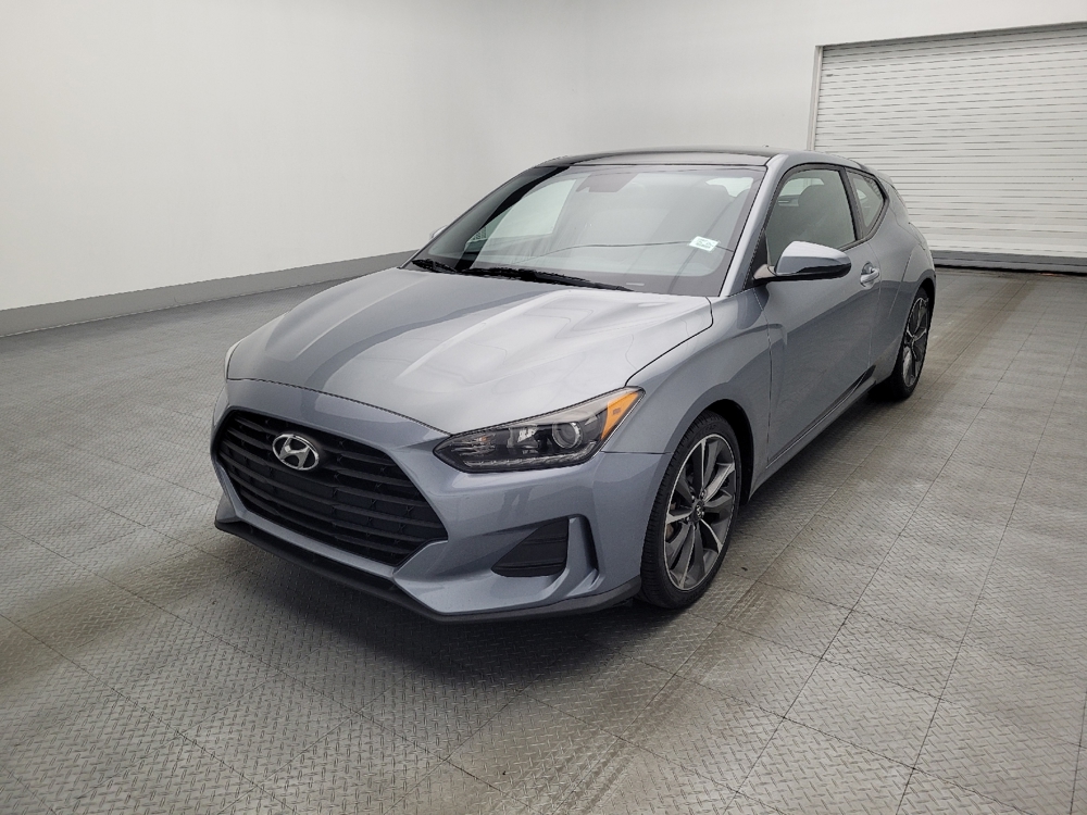 2020 Hyundai Veloster Premium's photo