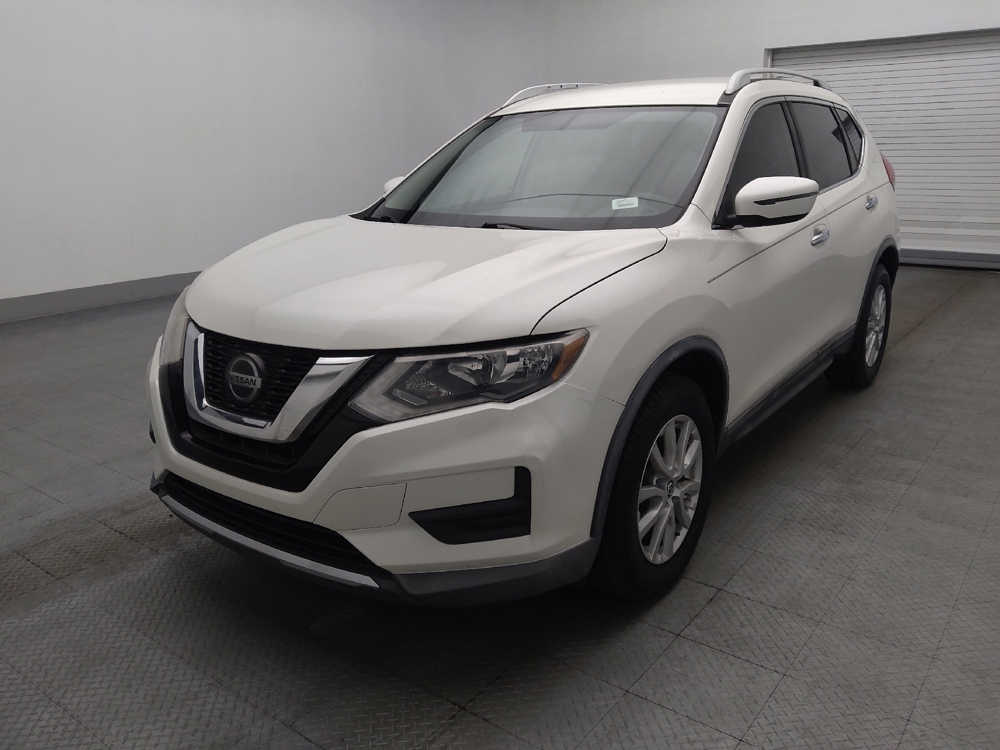 2018 Nissan Rogue SV's photo