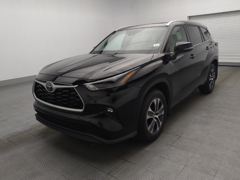 2022 Toyota Highlander XLE's photo