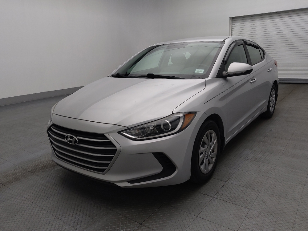 2017 Hyundai Elantra SE's photo