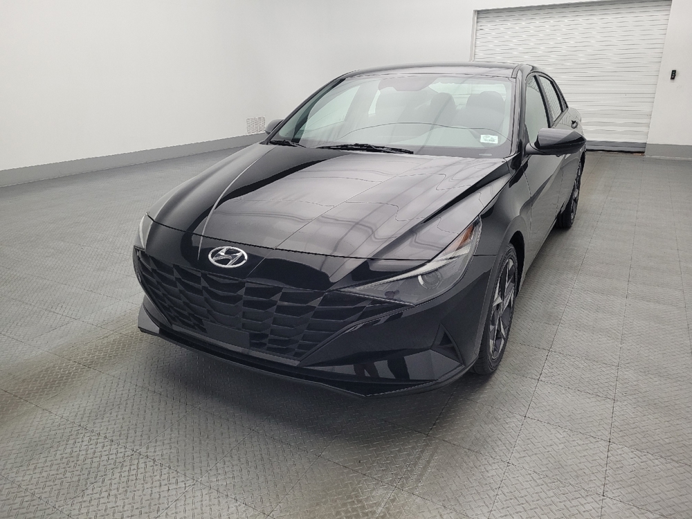 2023 Hyundai Elantra SEL's photo