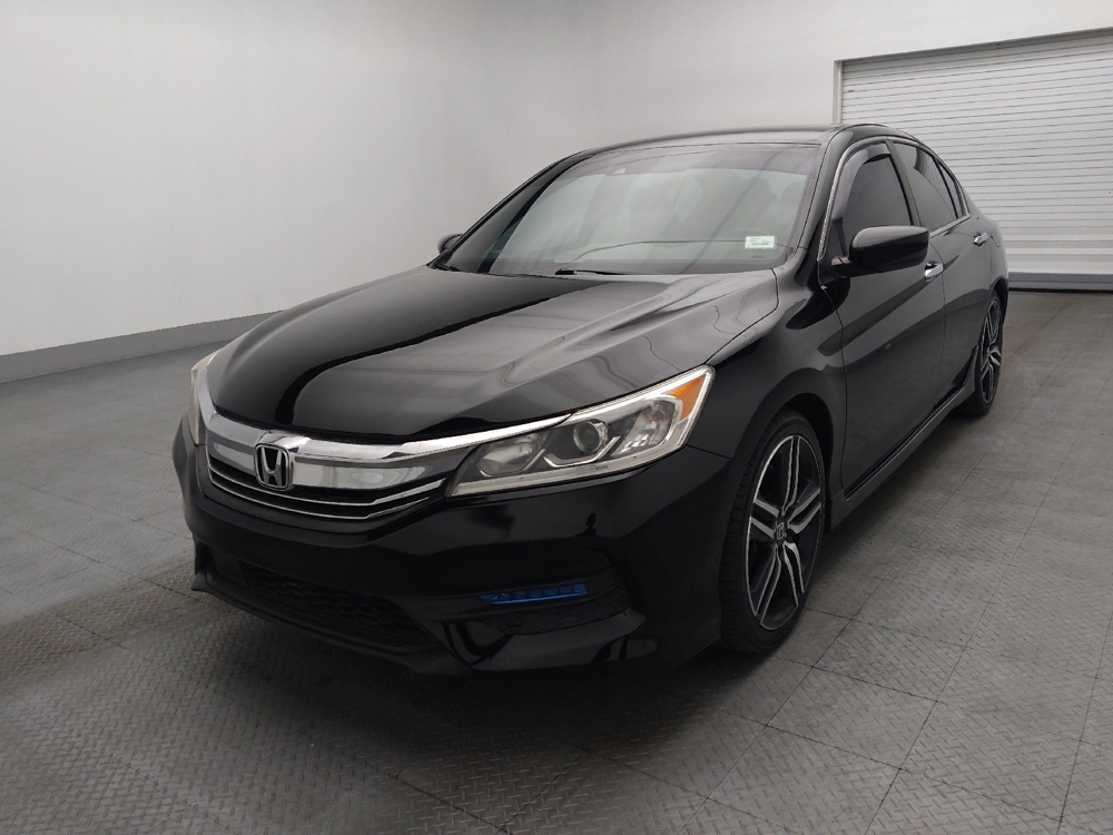 2017 Honda Accord Sport's photo