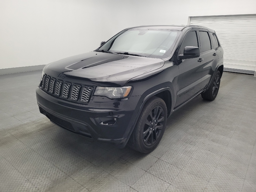 2019 Jeep Grand Cherokee Altitude's photo
