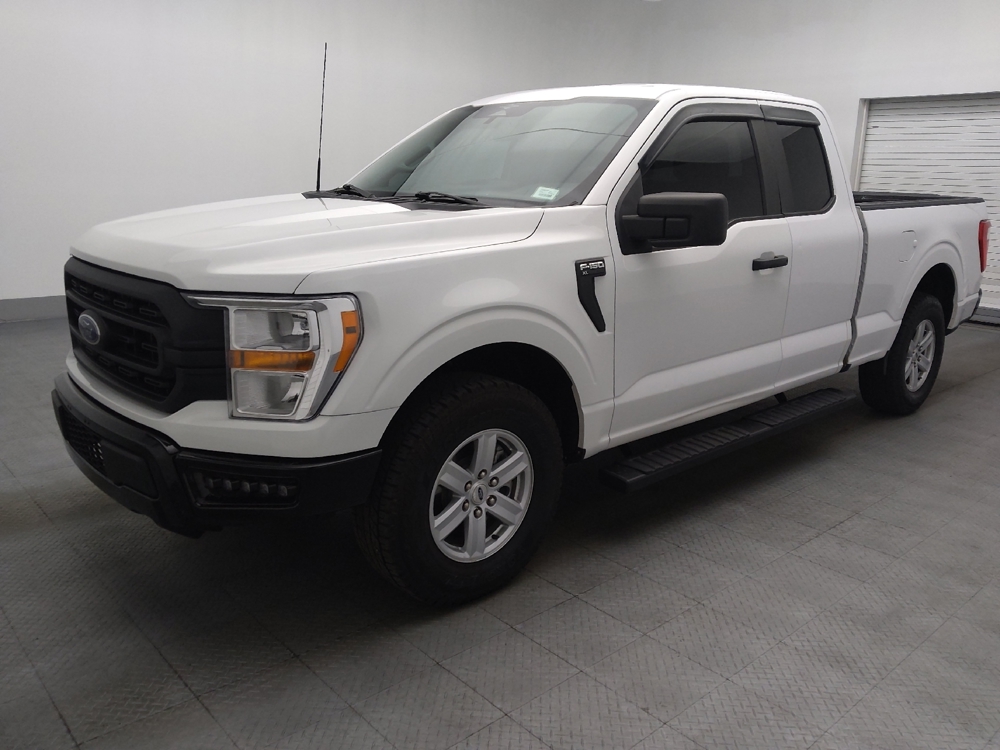 2021 Ford F-150 XL's photo