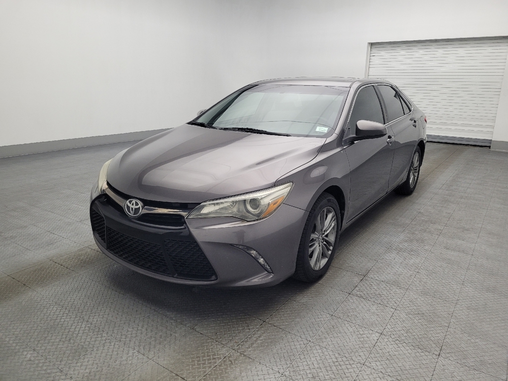 2016 Toyota Camry Special Edition's photo