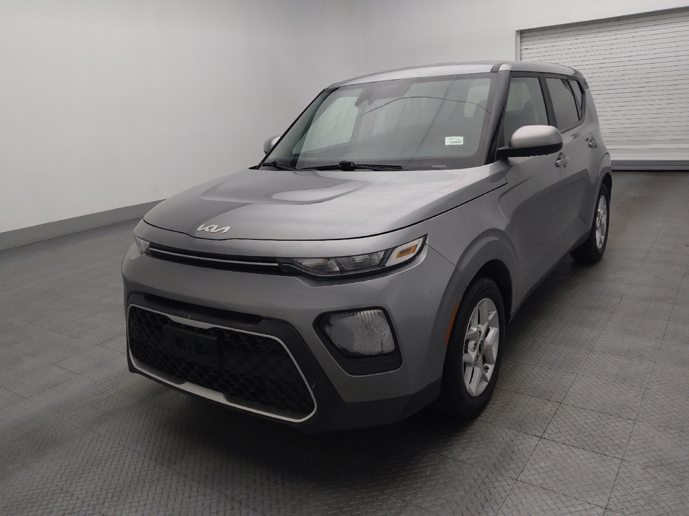 2022 Kia Soul LX's photo