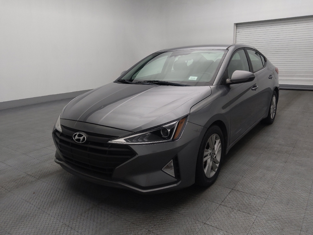 2019 Hyundai Elantra SEL's photo