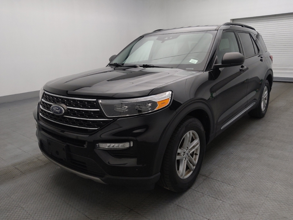 2024 Ford Explorer XLT's photo