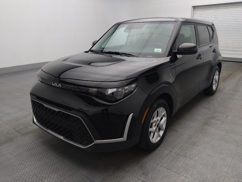 2024 Kia Soul LX's photo