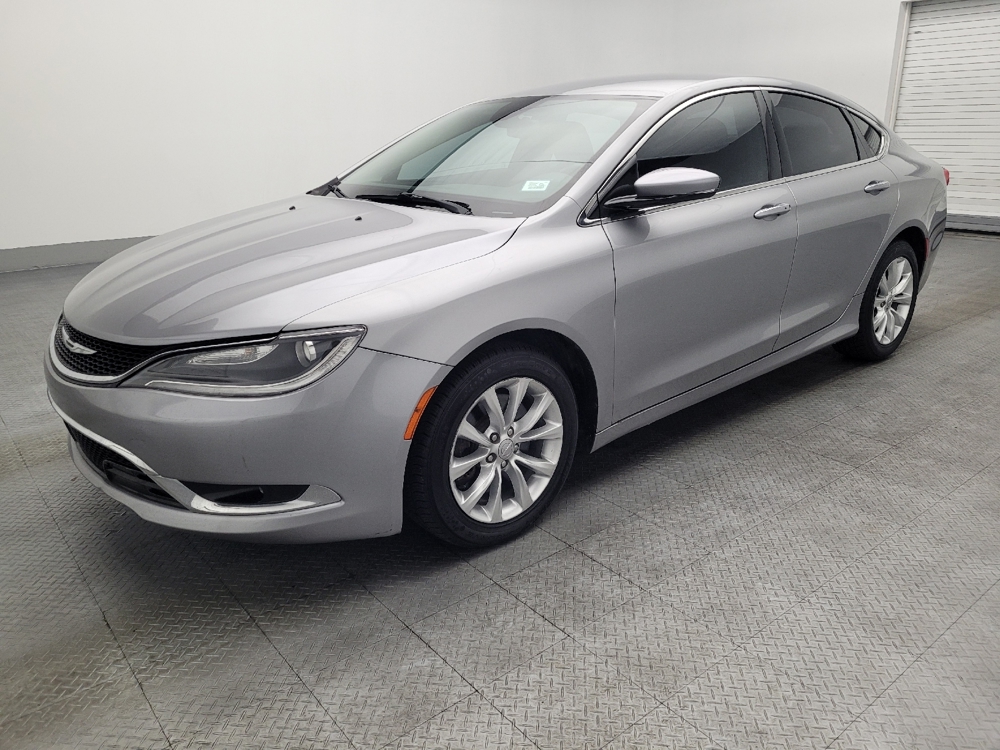 2015 Chrysler 200 C's photo