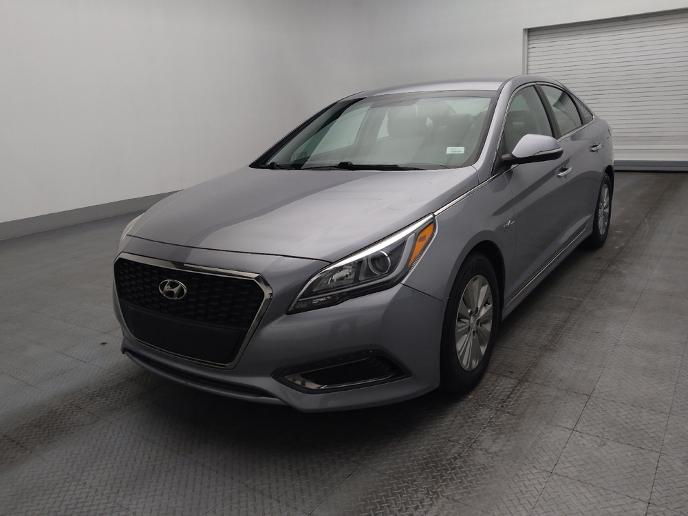 2016 Hyundai Sonata Hybrid Base's photo