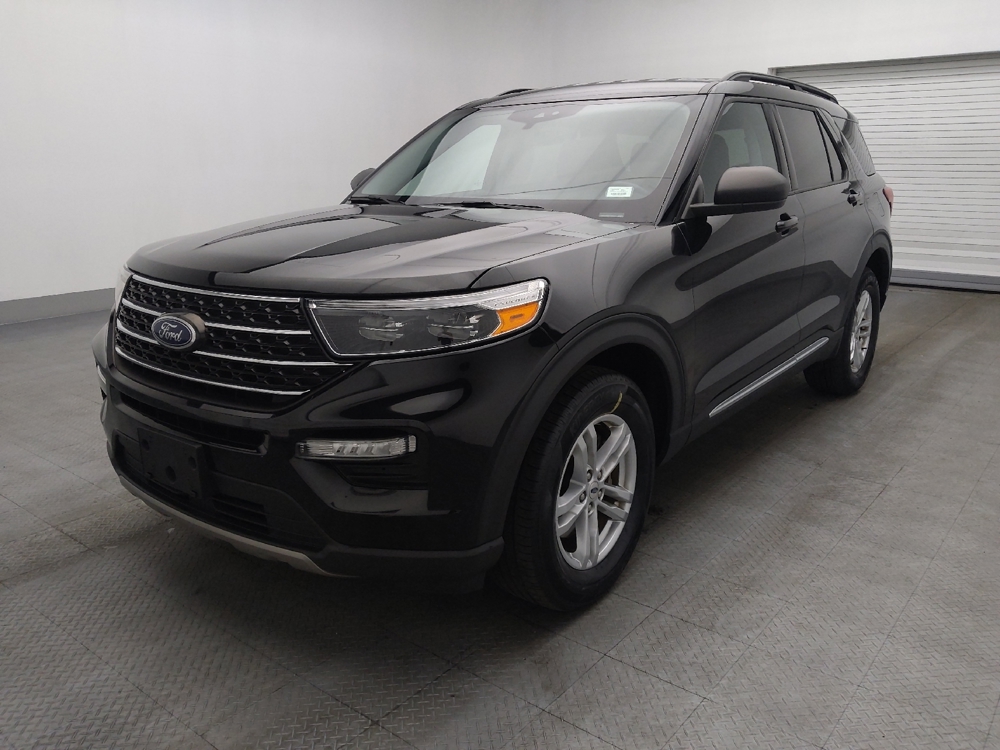 2023 Ford Explorer XLT's photo