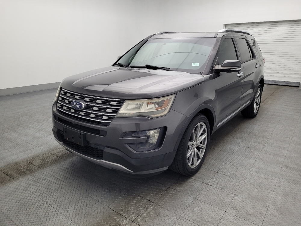 2016 Ford Explorer Limited's photo