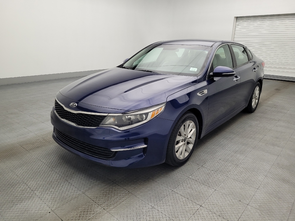 2016 Kia Optima LX's photo