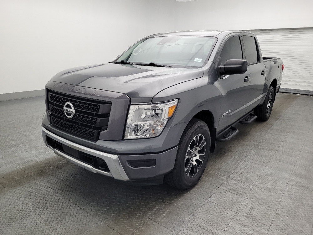 2022 Nissan Titan SV