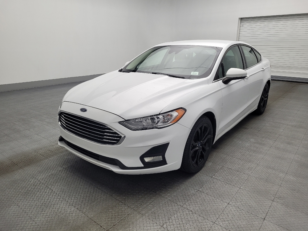 2019 Ford Fusion SE's photo