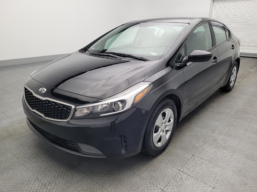 2017 Kia Forte LX's photo