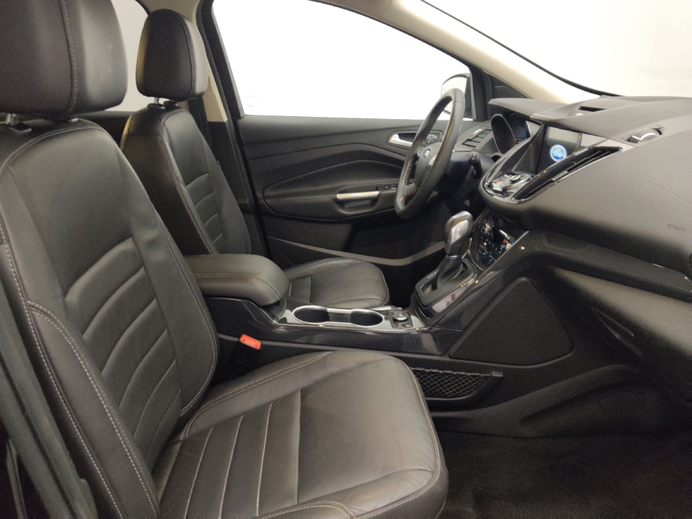 2016 Ford Escape Titanium - Photo 16