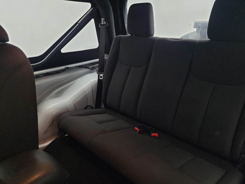 2017 Jeep Wrangler Sport S - Photo 14