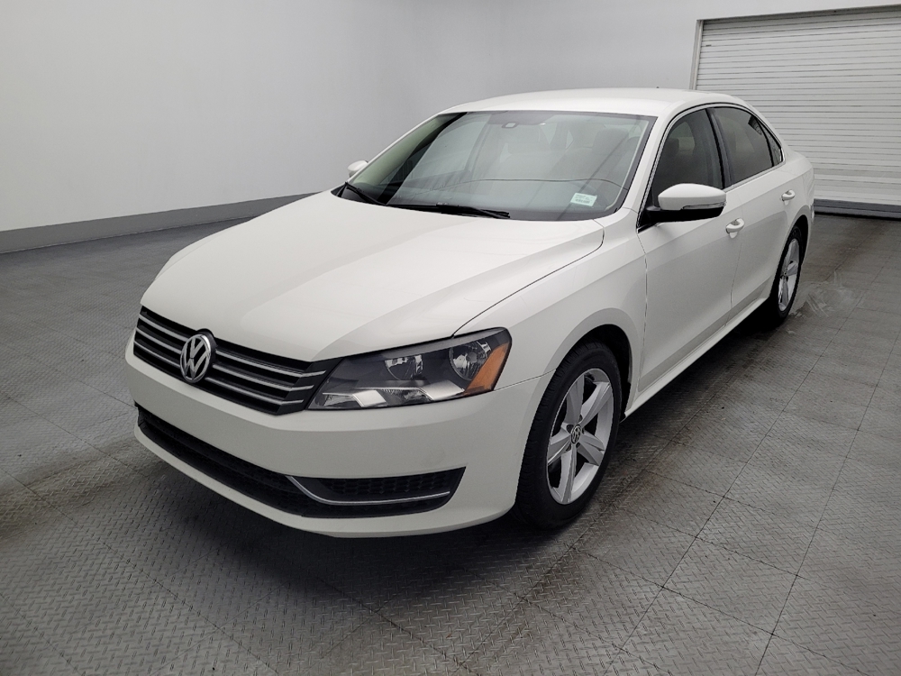 2015 Volkswagen Passat SE
