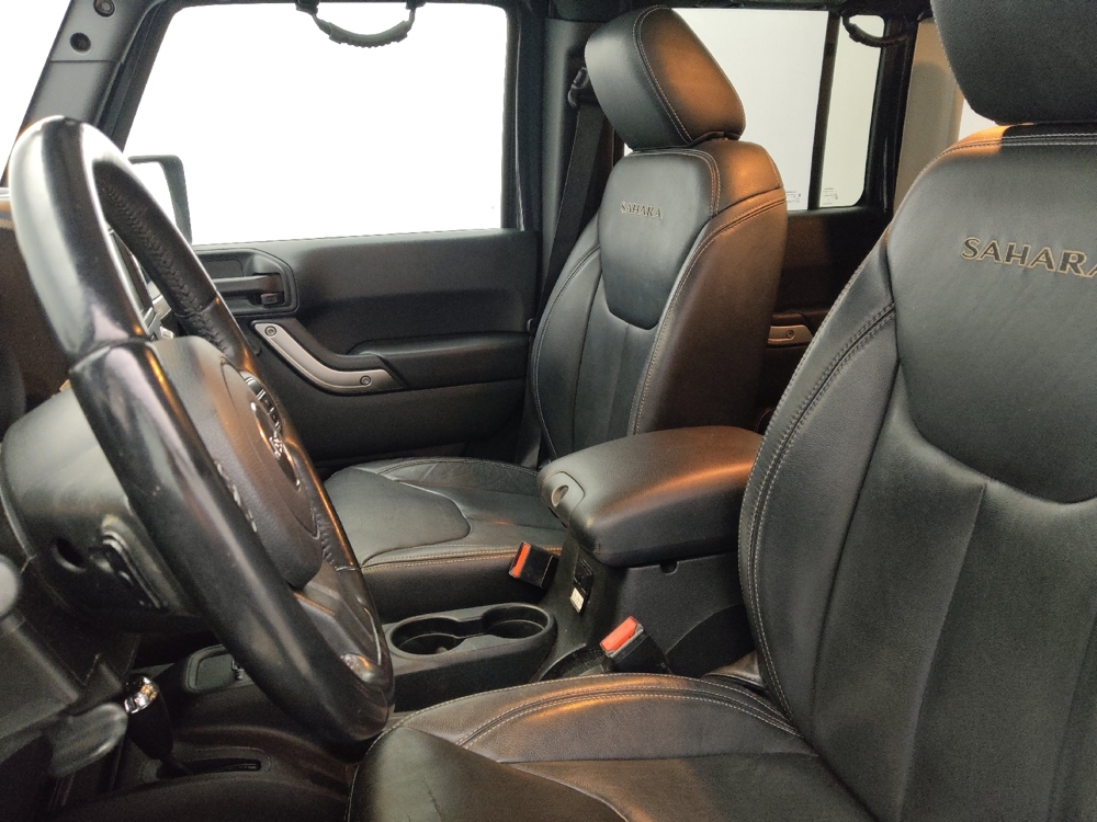 2017 Jeep Wrangler Unlimited Sahara - Photo 13