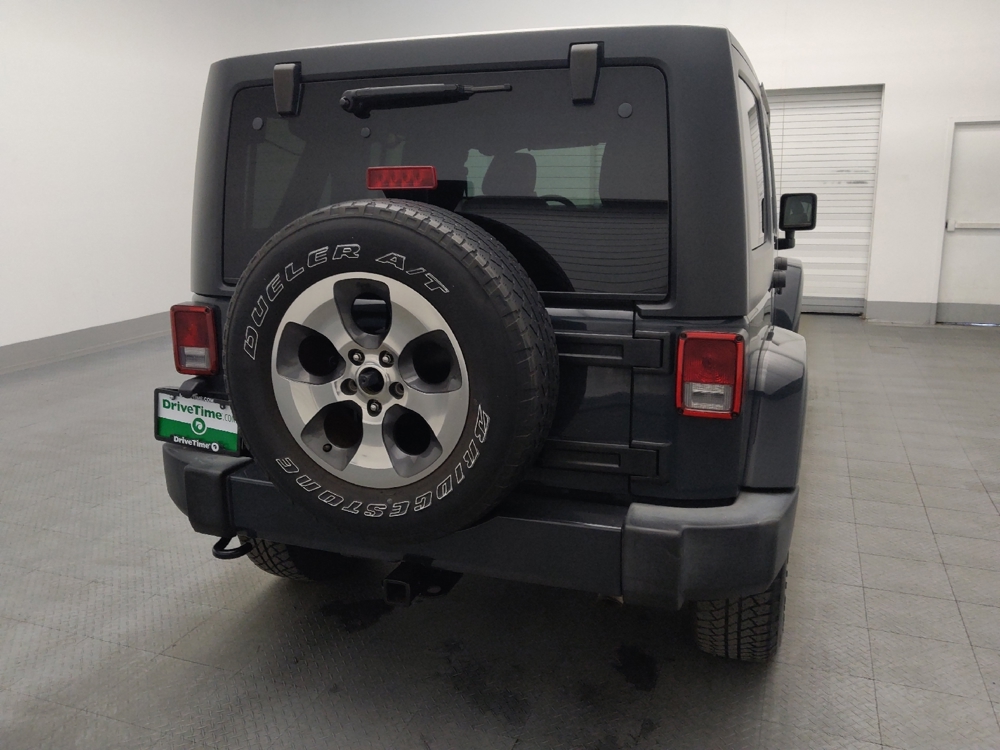 2017 Jeep Wrangler Unlimited Sahara - Photo 6