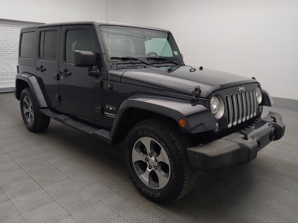 2017 Jeep Wrangler Unlimited Sahara - Photo 10