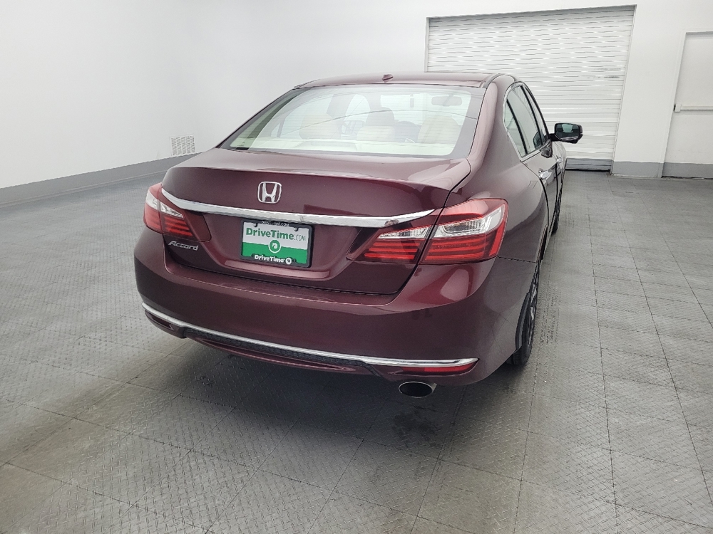 2016 Honda Accord EX-L - Photo 6
