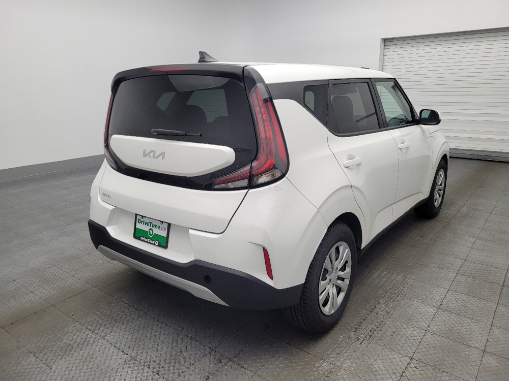 2023 Kia Soul LX - Photo 7