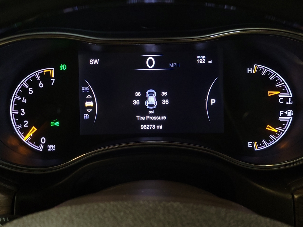 2016 Jeep Grand Cherokee Overland - Photo 18