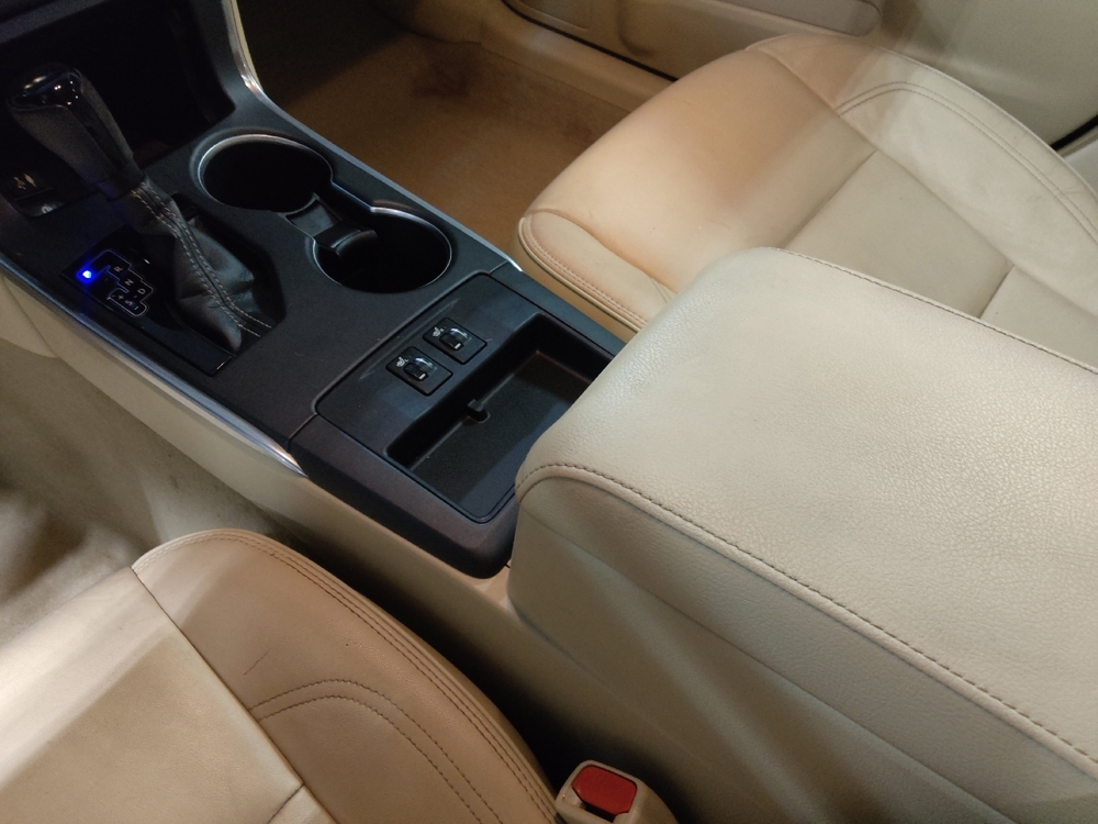2017 Toyota Camry XLE - Photo 20