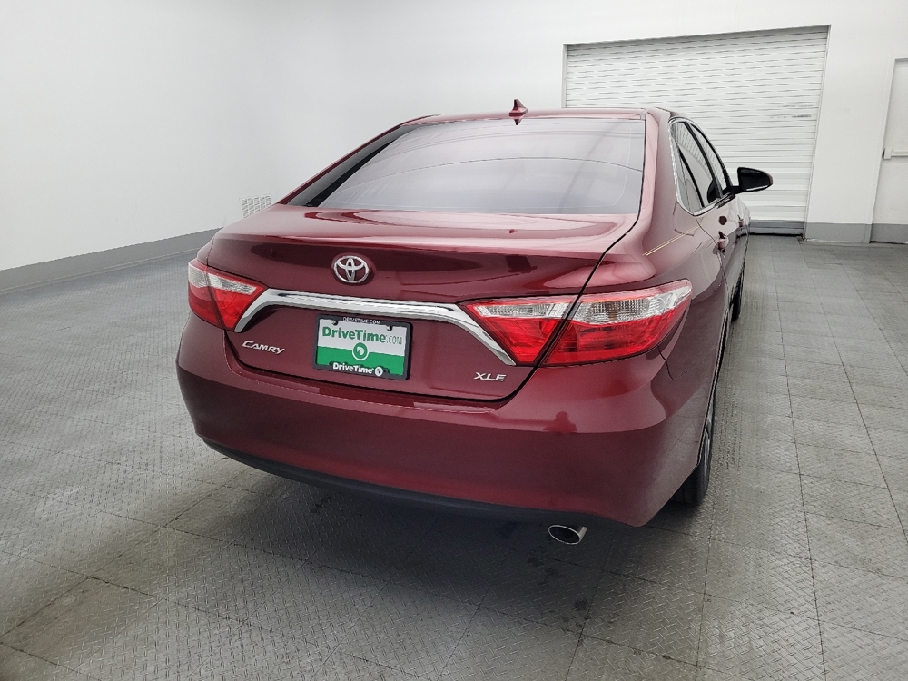 2017 Toyota Camry XLE - Photo 6