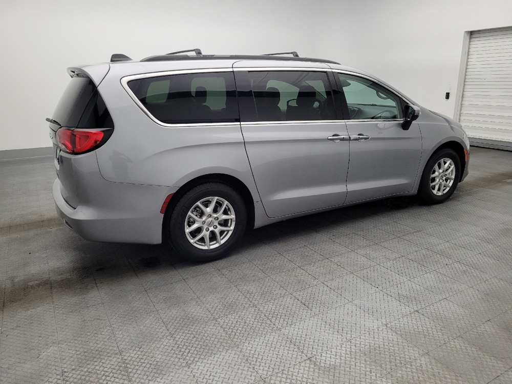 2021 Chrysler Voyager LXI - Photo 8