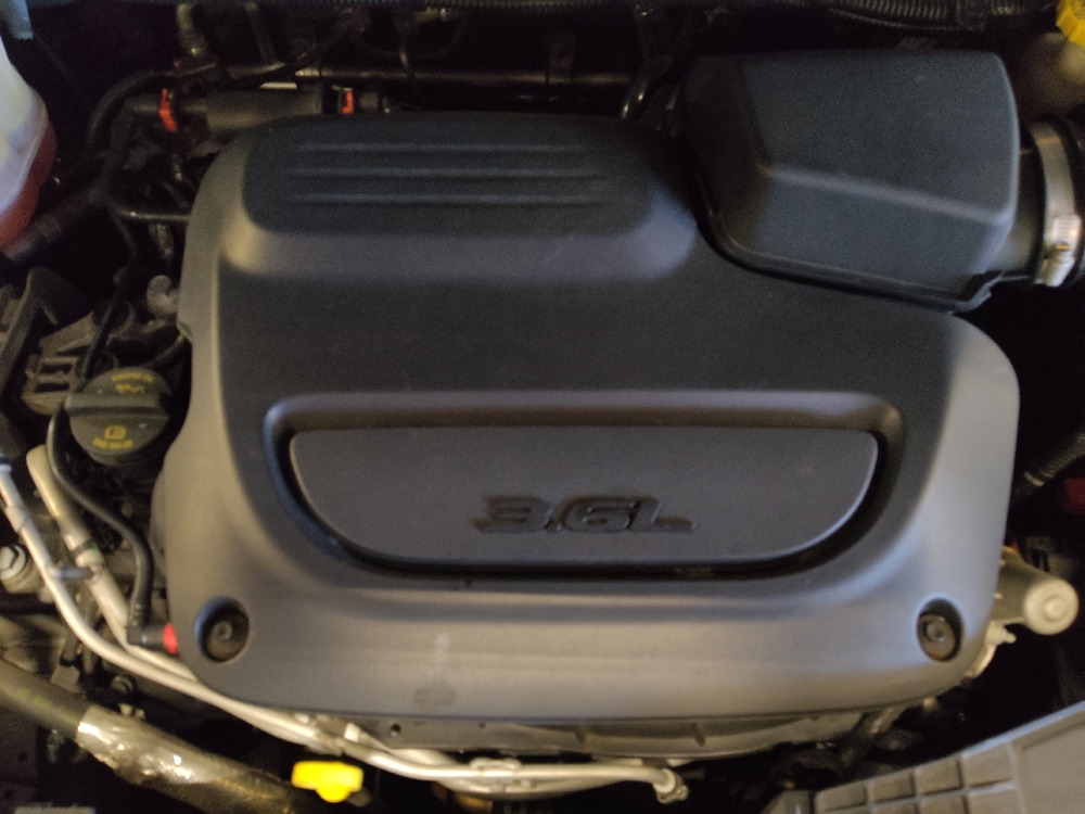 2021 Chrysler Voyager LXI - Photo 23
