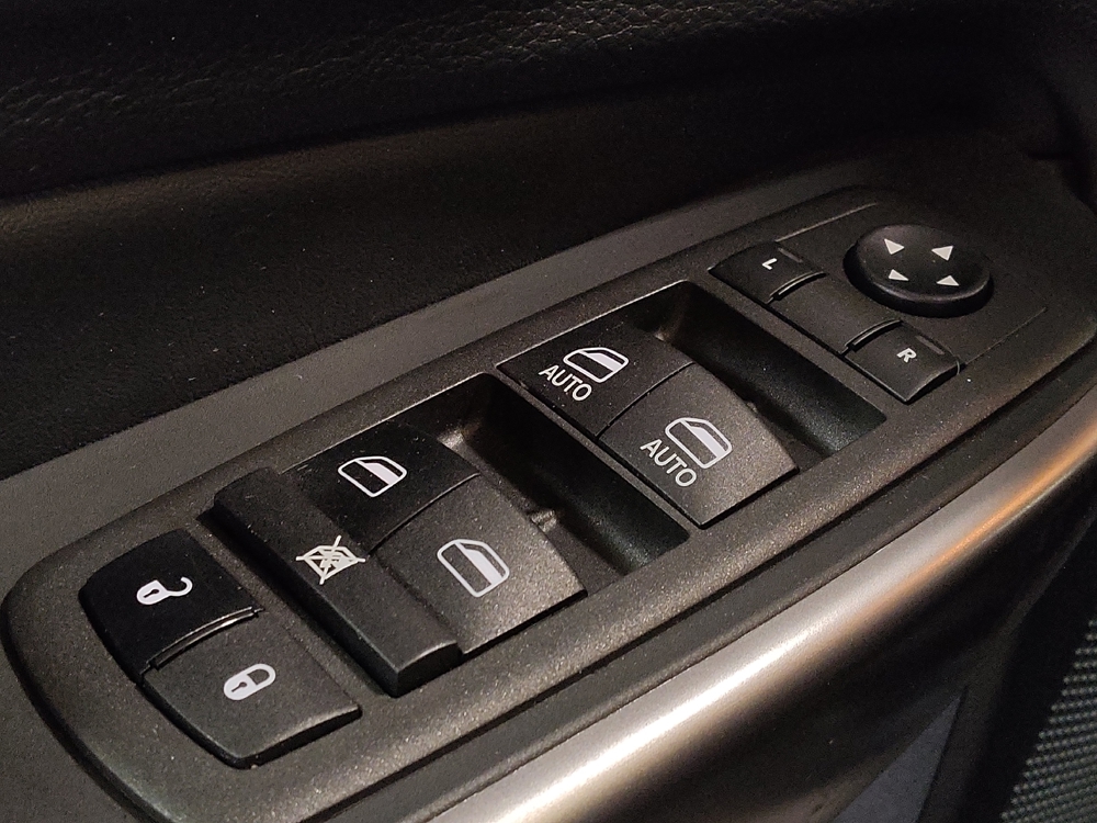2022 Jeep Cherokee Latitude Lux - Photo 21