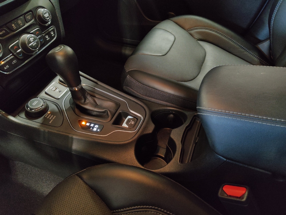2022 Jeep Cherokee Latitude Lux - Photo 20