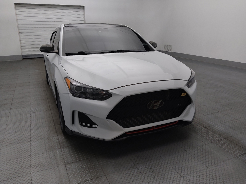 2020 Hyundai Veloster Base - Photo 11