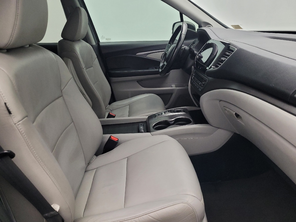 2021 Honda Pilot EX-L - Photo 16