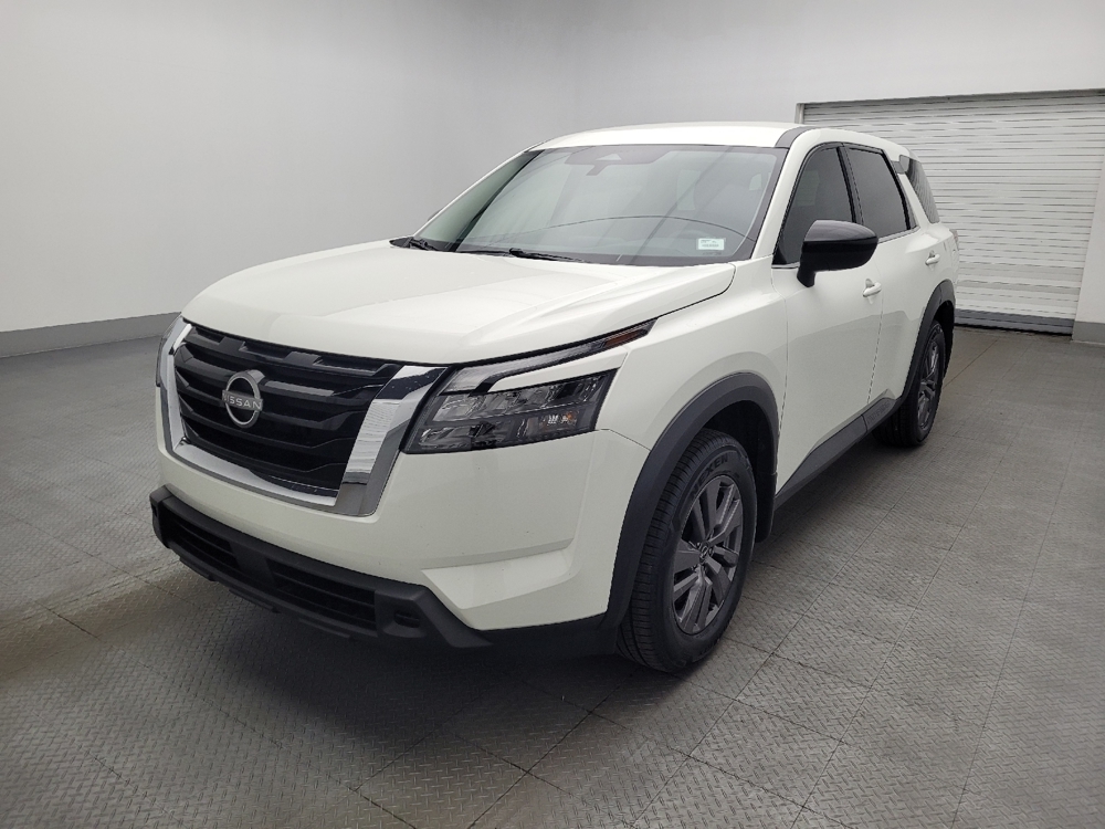 2023 Nissan Pathfinder S
