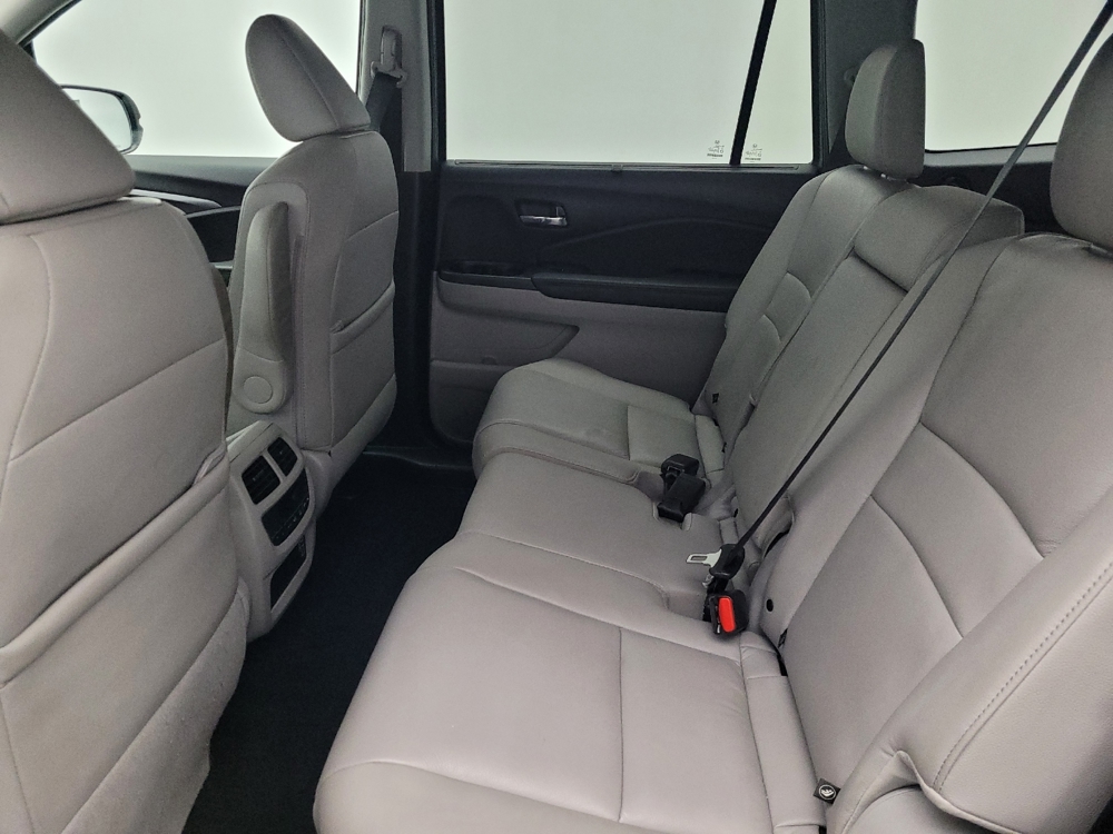 2022 Honda Pilot EX-L - Photo 14