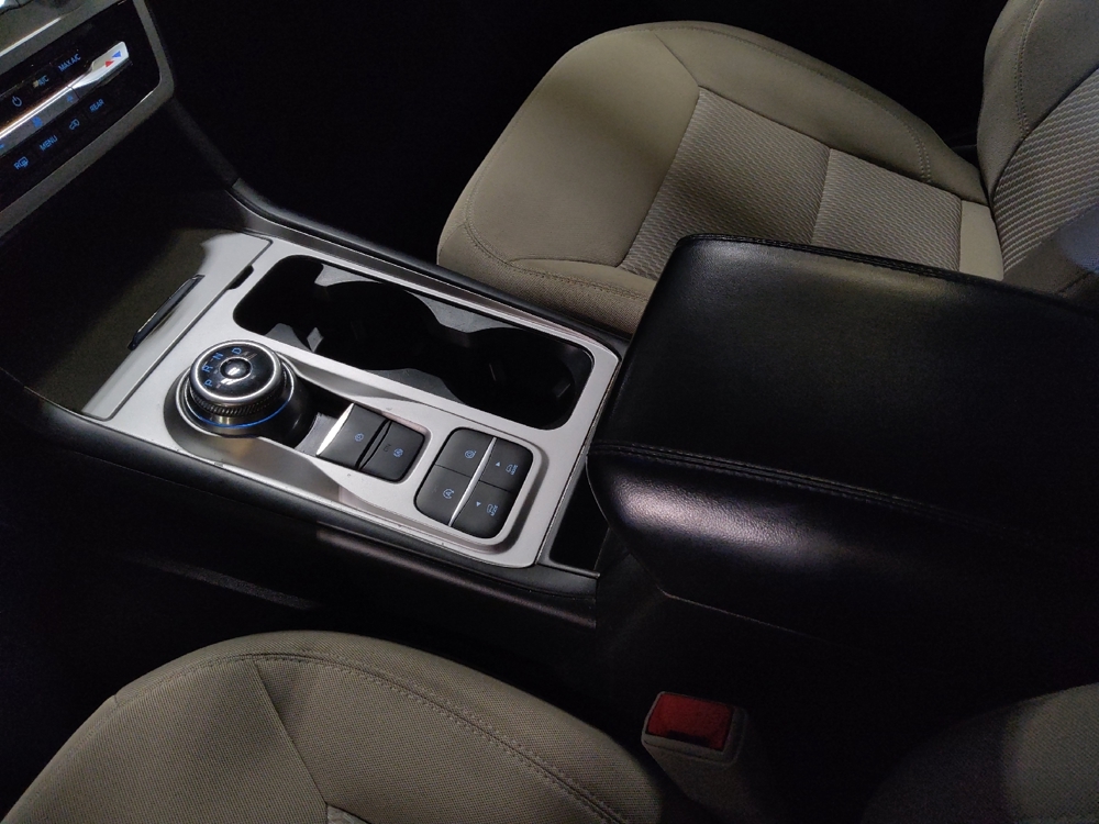 2021 Ford Explorer Base - Photo 20