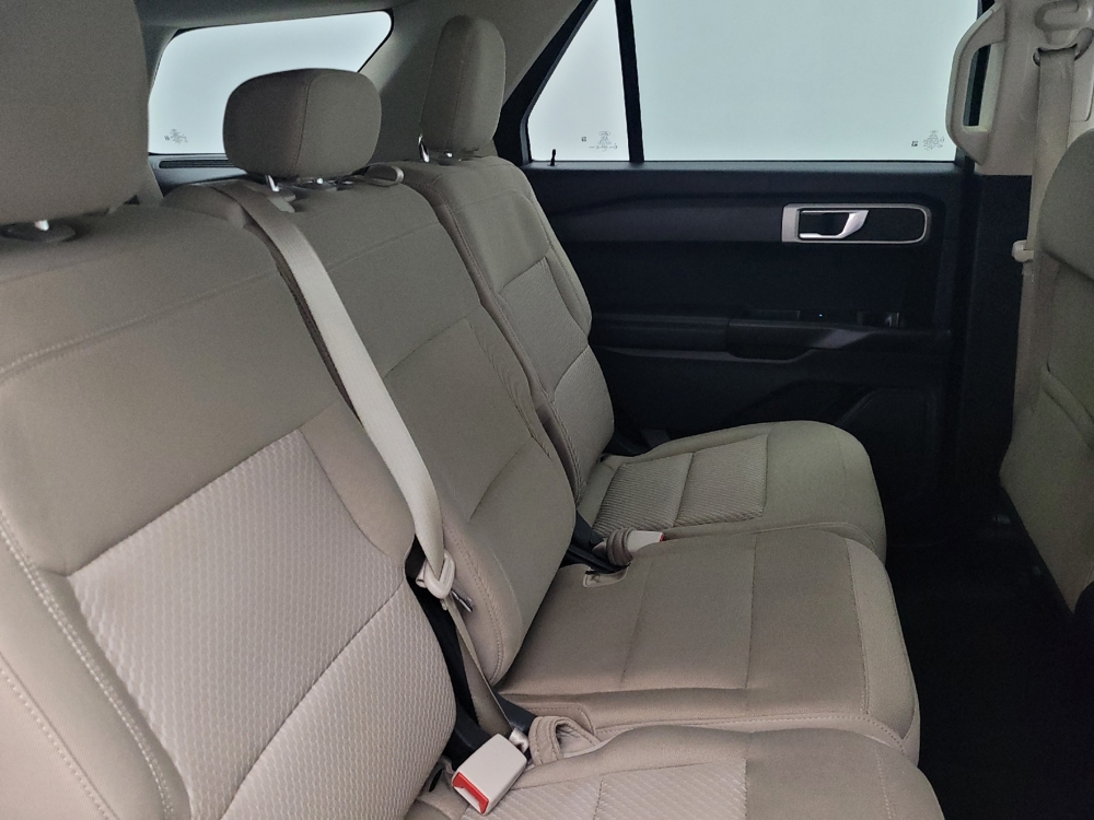 2021 Ford Explorer Base - Photo 15