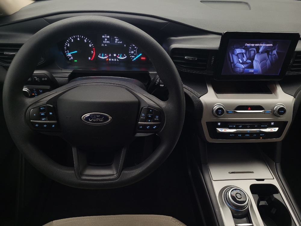 2021 Ford Explorer Base - Photo 17