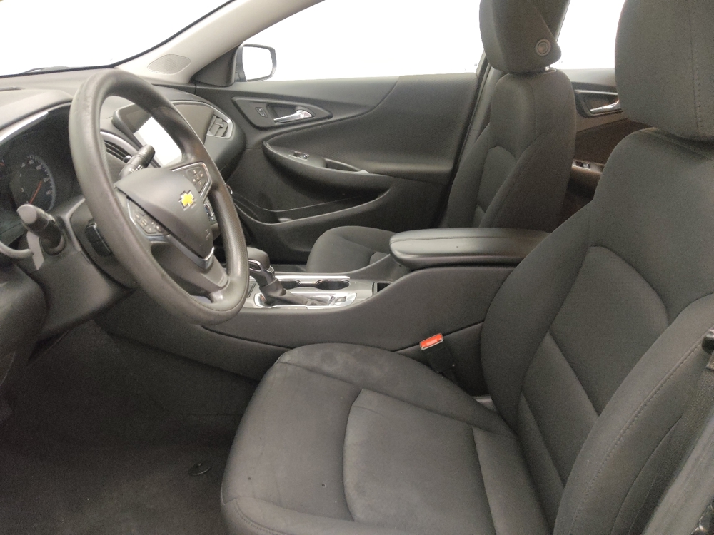 2023 Chevrolet Malibu 1LT - Photo 13