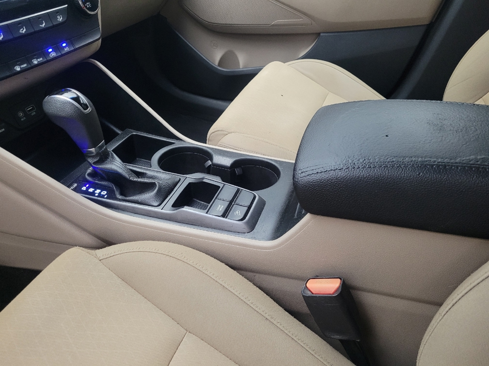2017 Hyundai Tucson SE - Photo 20