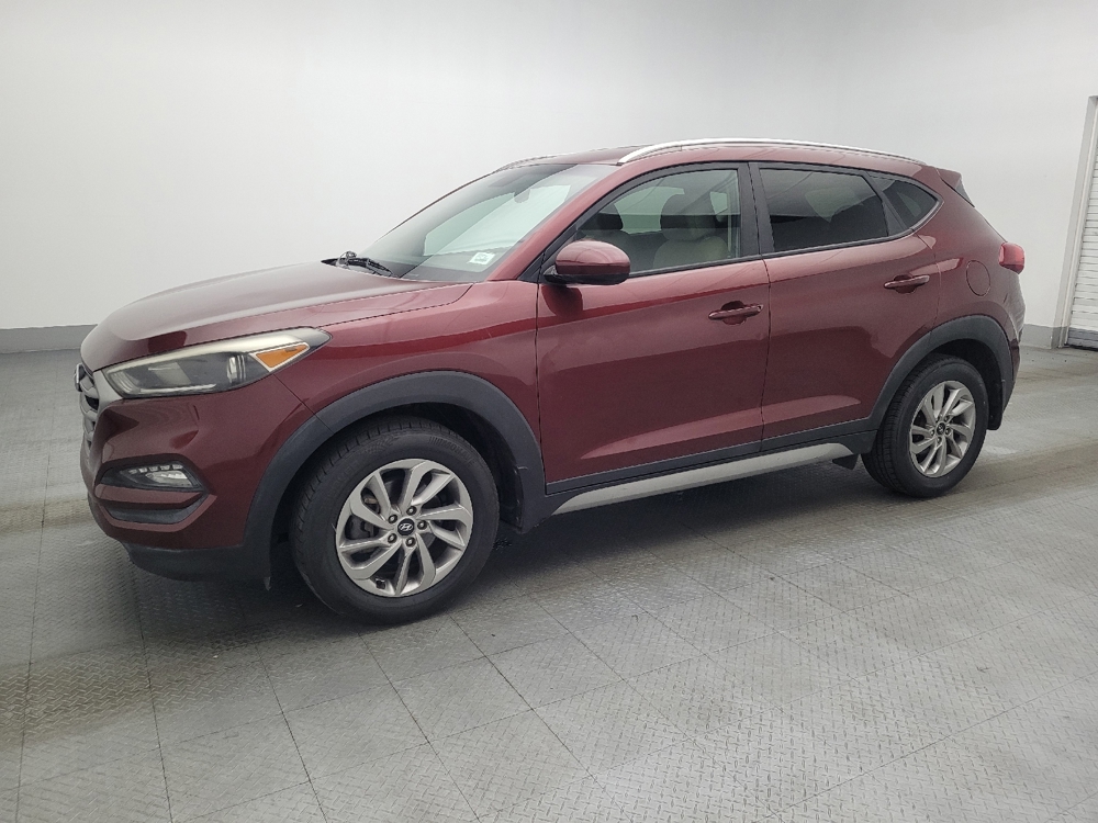 2017 Hyundai Tucson SE - Photo 2
