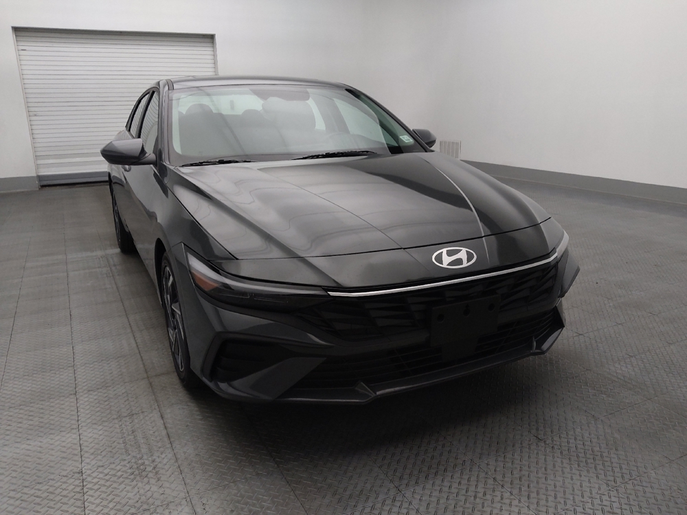 2025 Hyundai Elantra SEL - Photo 11