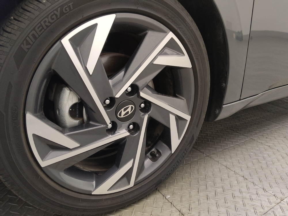 2025 Hyundai Elantra SEL - Photo 24