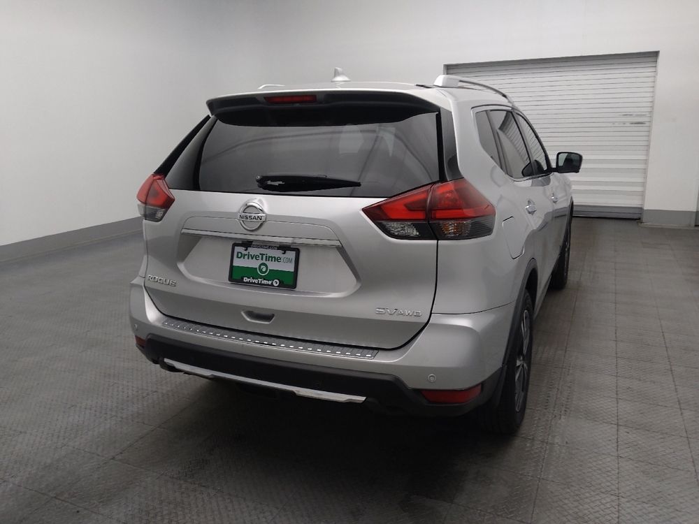 2019 Nissan Rogue SV - Photo 6